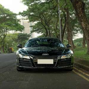 Jual bekas Audi R8 V8 4.2 Quattro 2008 Audi R8 2008 hitam black Surabaya BMC,lokasi di 