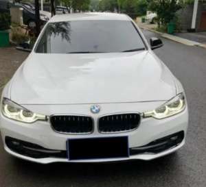 Jual bekas BMW 320i F30 LCI 2017,lokasi di 