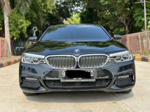 Jual bekas BMW 530I M SPORT 2020 HITAM TERJANGKAU DIJUAL CEPAT,lokasi di Jakarta DKI