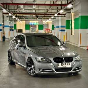 Jual bekas BMW E90 320i Matic 2012,lokasi di K                           