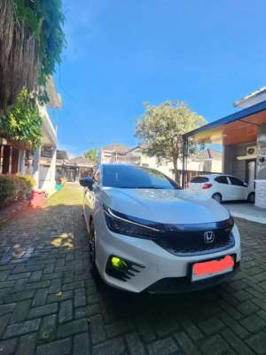 Jual bekas City Hatcback MT,lokasi di 