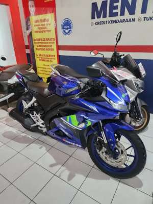 Jual bekas CUMA 1 JUTA BISA BAWA PULANG MOTOR SPORT YAMAHA R15 v3 TAHUN 2017,lokasi di Duren Sawit