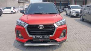 Jual bekas Daihatsu Rocky RADS 1.0 AT 2021 Merah,lokasi di Banten