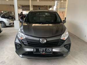 Jual bekas Daihatsu Sigra 1.2 X AT Abu-abu,lokasi di Banten