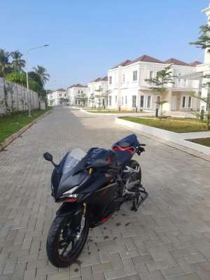 Jual bekas Dijual CBR 250RR th 2018 Kesayangan,lokasi di Parung Panjang