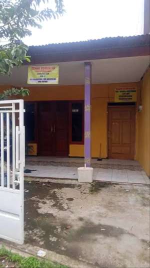 Dijual cepat RumahKos-Kosan Harga Bisa Nego - Tanpa Perantara lokasi di Pakis, tersedia melalui melalui situs Olx