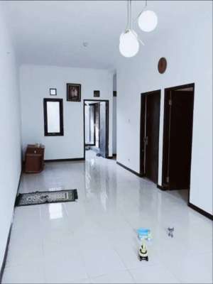 Dijual cepat rumah posisi pojok tanpa perantara lokasi di Cibeunying Kidul, tersedia melalui melalui situs Olx