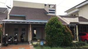 Dijual Rumah Dua Tingkat di Bella Vista Regency Jl. Beringin Raya lokasi di Ngaliyan, tersedia melalui melalui situs Olx