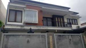 DIJUAL RUMAH LANTAI 2 LOKASI JALAN TUKAD BALIAN lokasi di Denpasar Selatan, tersedia melalui melalui situs Olx