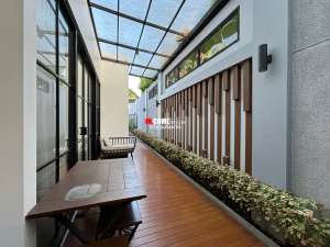 DIJUAL RUMAH MEWAH STRATEGIS LOKASI SIMPANG PATAL PALEMBANG lokasi di Ilir Timur I, tersedia melalui melalui situs Olx