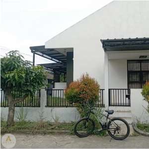 dijual rumah minimalis hook taman kopo katapang soreang bandung lokasi di Katapang, tersedia melalui melalui situs Olx