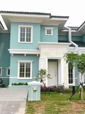 Dijual Rumah nego 31 Bedroom Suvarna Sutera Cluster Sari Tangerang lokasi di Cikupa, tersedia melalui melalui situs Olx