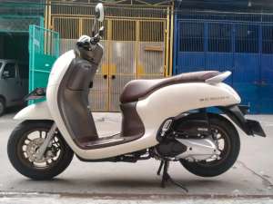 Jual bekas Dp 1jt Bi jelek KTp daerah bs kredit Scoopy prestige stylish scopy,lokasi di Duren Sawit