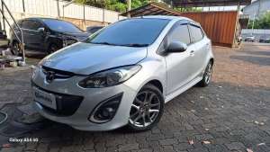 Jual bekas DP RENDAH - Mazda 2 1.5 R Bensin-MT 2014,lokasi di 