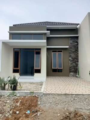 EKA JAYA ASRI SIAP HUNI MODEL MINIMALIS lokasi di Medan Johor, tersedia melalui melalui situs Olx