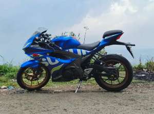 Jual bekas For sale suzuki Gsx R150 2018,lokasi di Kramat Jati