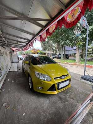 Jual bekas FORD FOCUS 2012 TITANIUM MUSTARD YELLOW RARE COLOR,lokasi di 