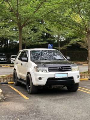 Jual bekas FORTUNER G LUXURY 4x2 2.7 Bensin AT,lokasi di 