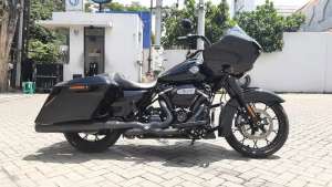 Jual bekas Harley Davidson RG Road Glide Roadglide Spesial 2021,lokasi di Kenjeran