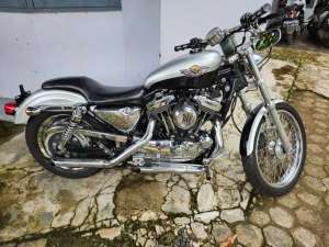 Jual bekas Harley davidson sportster 2003 seri anniversary 100thn,lokasi di Martapura Kota