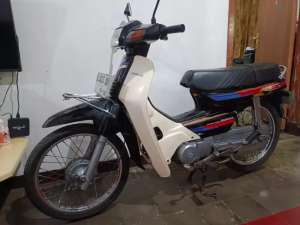 Jual bekas Honda Astrea grand bulus tahun 1992 original,lokasi di Cicendo
