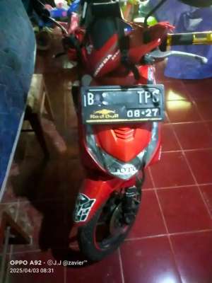 Jual bekas HONDA BEAT KARBU 2012,lokasi di Pulo Gadung