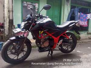 Jual bekas Honda CB 150 R pajak dan kaleng panjang,lokasi di Ujung Berung