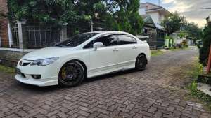 Jual bekas Honda Civic FD-MT 2010 Bensin,lokasi di 