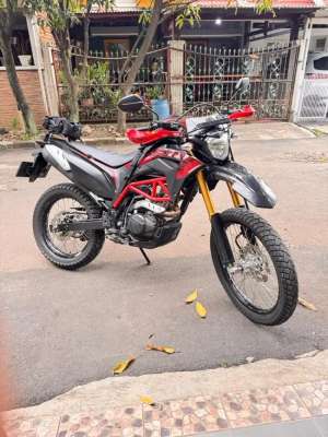 Jual bekas Honda CRF 150L 2022, Full Aksesoris Fungsional,lokasi di Gedebage