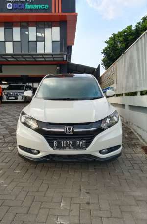 Jual bekas Honda HRV SE Matic Tahun 2015 Kondisi Mulus Terawat Istimewa Seperti Baru,lokasi di Jawa Barat