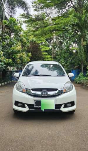 Jual bekas Honda Mobilio 1.5 E CVT 2014,lokasi di 