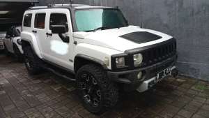 Jual bekas Hummer H3 automatic 2015,lokasi di 
