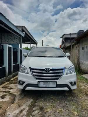 Jual bekas Innova v matic bensin,lokasi di 