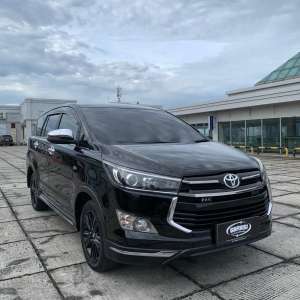 Jual bekas Innova Venturer Bensin AT 2018,lokasi di 