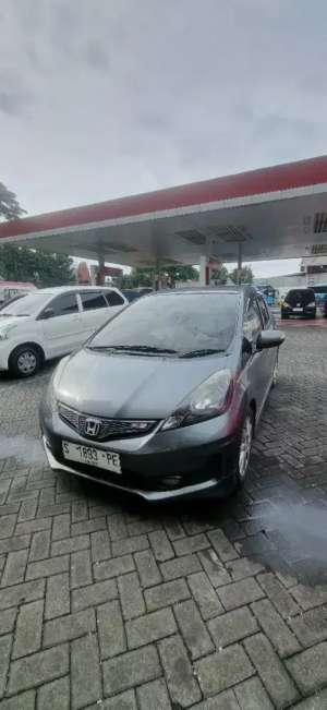 Jual bekas Jazz RS Manual Tahun 2013 Facelift,lokasi di 