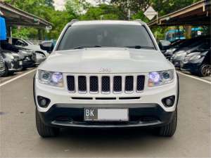 Jual bekas Jeep Compass Limited 2013 Putih,lokasi di Jakarta DKI