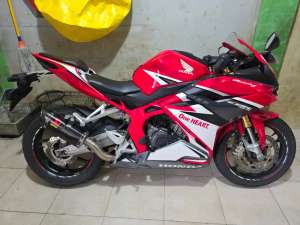 Jual bekas Jual CBR 250 RR Racing Red ABS 2019,lokasi di Jatinegara