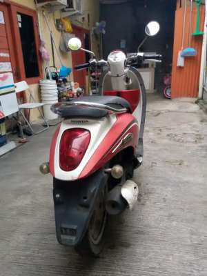 Jual bekas Jual Honda Scoopy th 2012,lokasi di Cengkareng