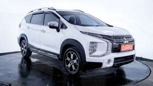 Jual bekas JUAL Mitsubishi Xpander Cross Premium AT 2019 Putih,lokasi di Jakarta DKI