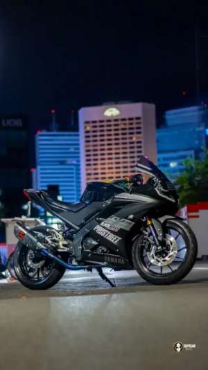 Jual bekas Jual Motor R15 Black,lokasi di Pasar Minggu