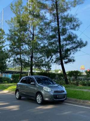 Jual bekas Jual Nissan March AT XS 1.2 2011,lokasi di 
