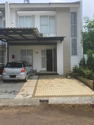 Jual Rumah Full Furnished Luas, Bagus, Terawat, Strategis di Serpong lokasi di Serpong, tersedia melalui melalui situs Olx
