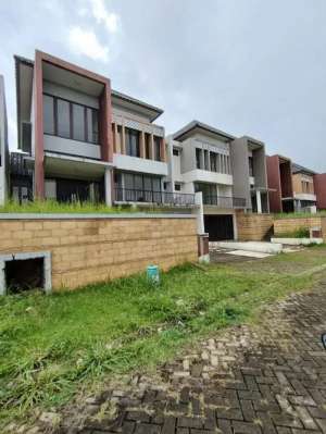 Jual Rumah Mewah 3lantai Murah di Bogor Nirwana Residence BNR lokasi di Bogor Selatan - Kota, tersedia melalui melalui situs Olx