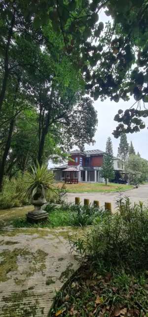 Jual Rumah Murah Luas Sentul City HOEK Furnish, The Atmosphere, Bogor lokasi di Babakan Madang, tersedia melalui melalui situs Olx
