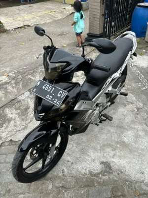 Jual bekas Jupiter MX thn 2009 plat N malang,lokasi di Banguntapan