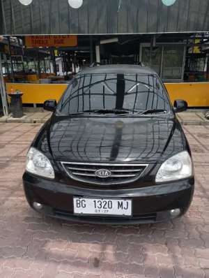 Jual bekas Kia carens 2 2007 noken,lokasi di 