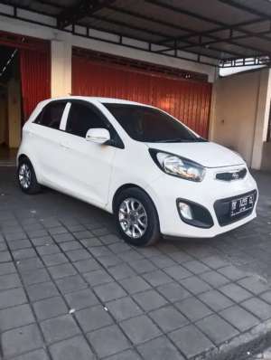 Jual bekas Kia picanto se 2012 matic asli bali low km,lokasi di 