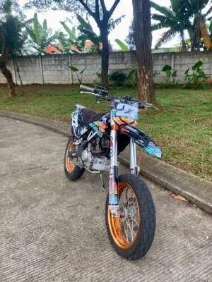 Jual bekas Klx bf supermoto,lokasi di Mustika Jaya