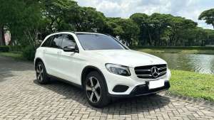 Jual bekas KM 8 rbMercedes Benz GLC250 edisi 45,lokasi di 