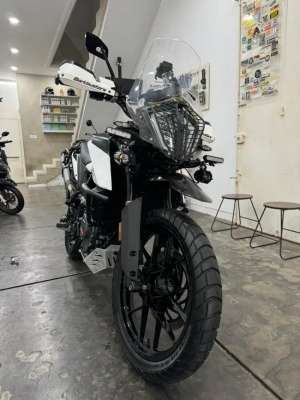 Jual bekas Ktm 390 adventure pmbtn 2022 km 6000 on going, nego,lokasi di Bojongloa Kidul